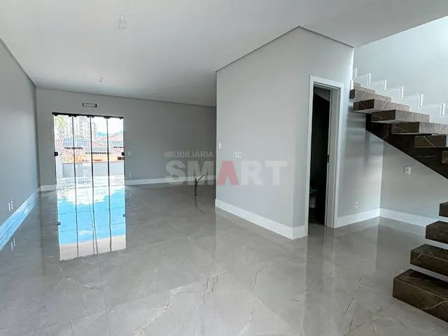 Imagem 3: Geminado Duplex com Suíte + 2 Demi-Suítes