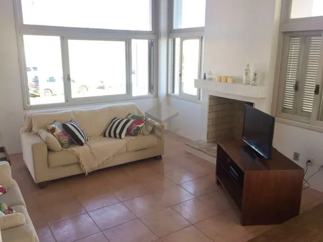 Imagem 5: Casa residencial 5 dormitórios com duas suítes