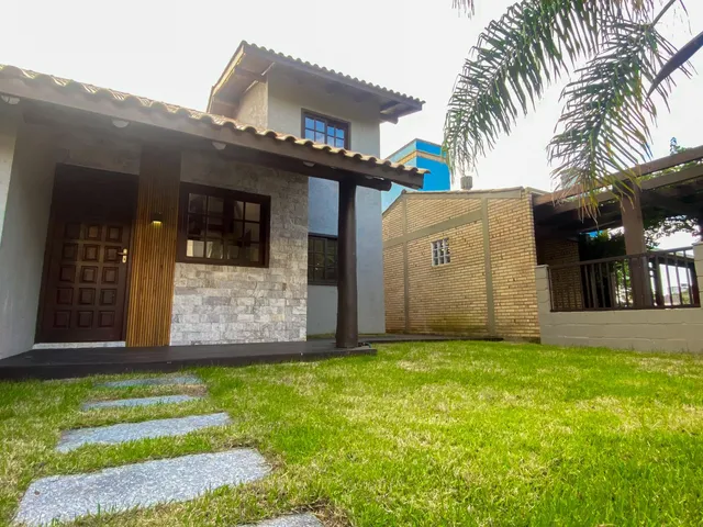 Imagem: Casa à venda em Garopaba-SC, 2 quartos