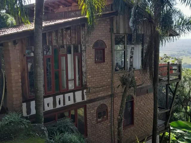 Imagem: Casa Rústica em Garopaba-SC 3 Suítes