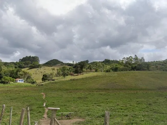 Imagem 3: Sítio em Imaruí-SC: 71.313m² com Casa, Nascentes e Potencial Turístico! Financiável!