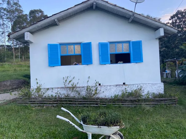 Imagem 4: Sítio em Imaruí-SC: 71.313m² com Casa, Nascentes e Potencial Turístico! Financiável!