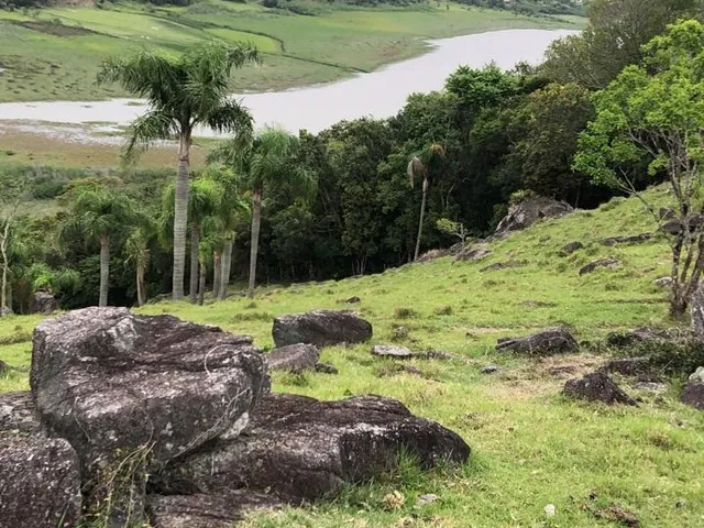 Imagem 1: Terreno à venda em Garopaba-SC, bairro Macacu, com 10.000m² de área - Oportunidade