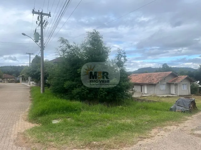 Imagem: Terreno de Esquina à Venda na Pousada da
