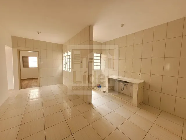 Imagem 1: CASA RESIDENCIAL em CAÇAPAVA - SP, VERA CRUZ