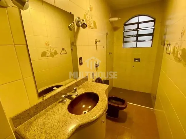 Imagem 12: Casa para alugar no bairro Bandeirantes com 453m , 4 quartos e 10 vagas