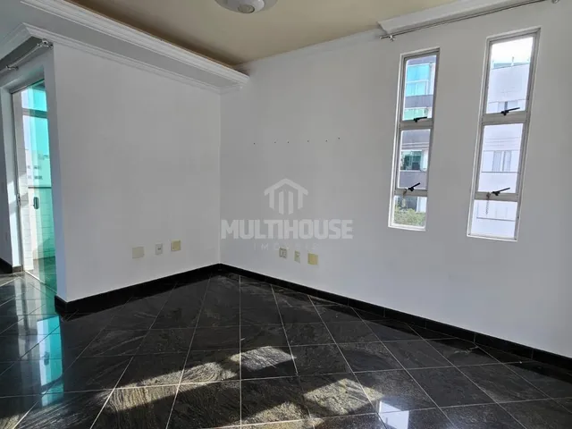 Imagem: Apartamento Espaçoso de 4 Quartos com 4