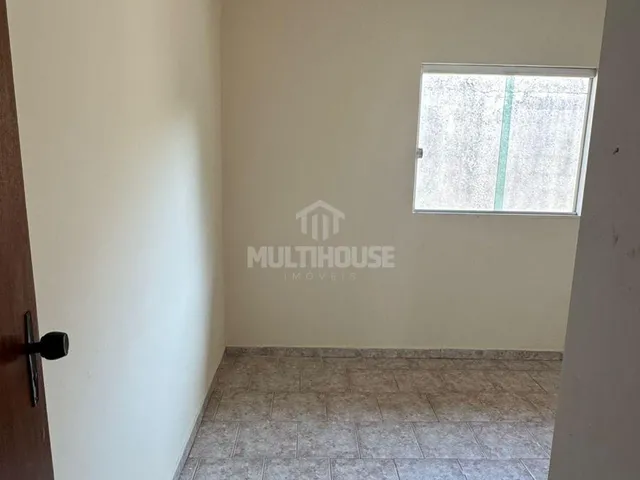 Imagem 14: Casa com 4 quartos, 1 suíte e 1 vaga grande no bairro Ouro Preto