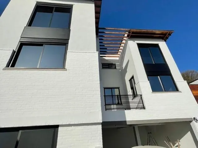 Imagem 2: Exclusiva Casa de Alto Padrão na Vila Santista, Atibaia