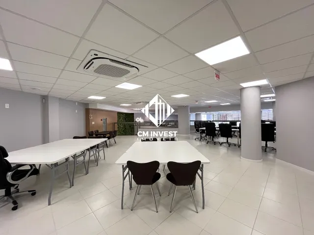 Imagem 9: Sala Comercial à Venda com Contrato de Locação Ativo, no Centro de Florianópolis