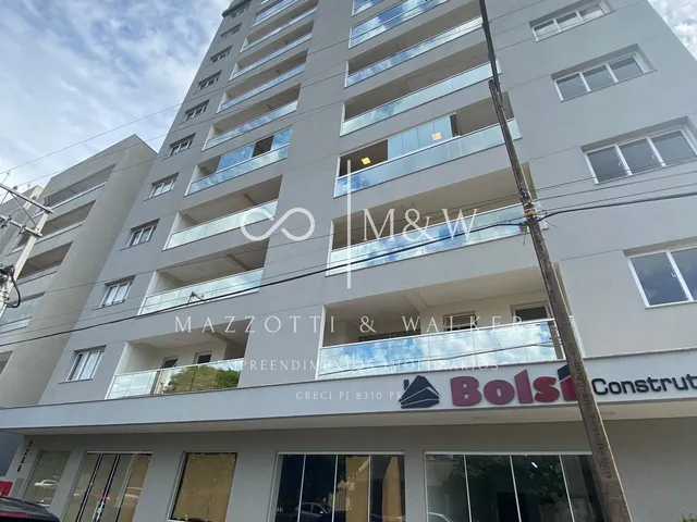 Imagem: O apartamento possui 2 Dormitórios, 1 Suíte, 1 Banheiro, 2
