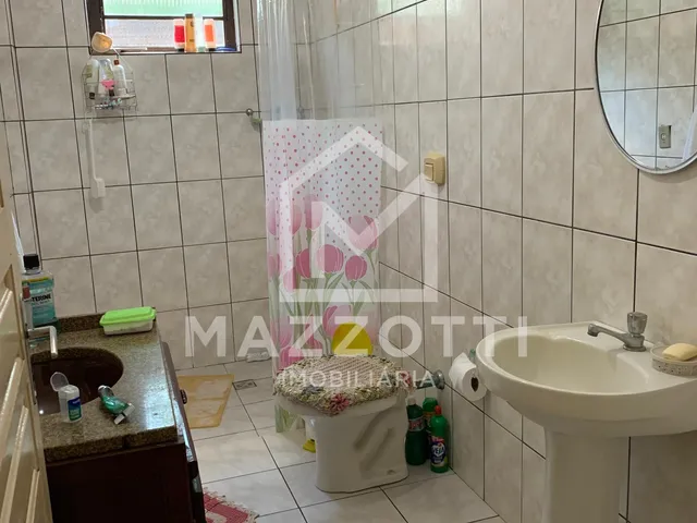 Imagem 11: Lote Com construção residencial