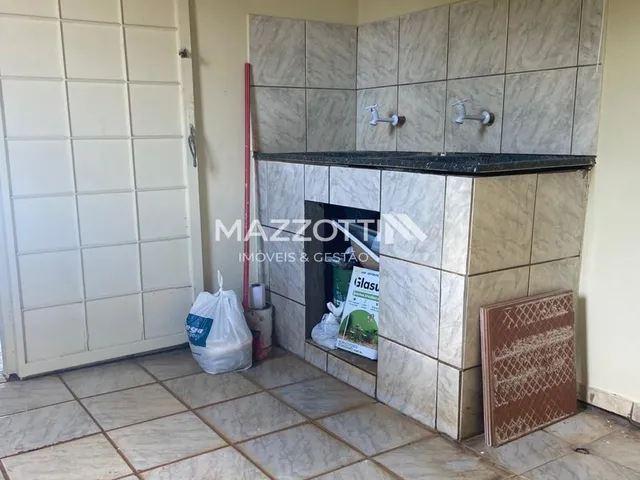 Imagem 10: CASA A VENDA COM TRES QUARTOS NO BAIRRO ITAIPU, MEDIANEIRA - PR
