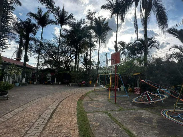 Imagem 12: Fazenda / sítio com 6 dormitórios