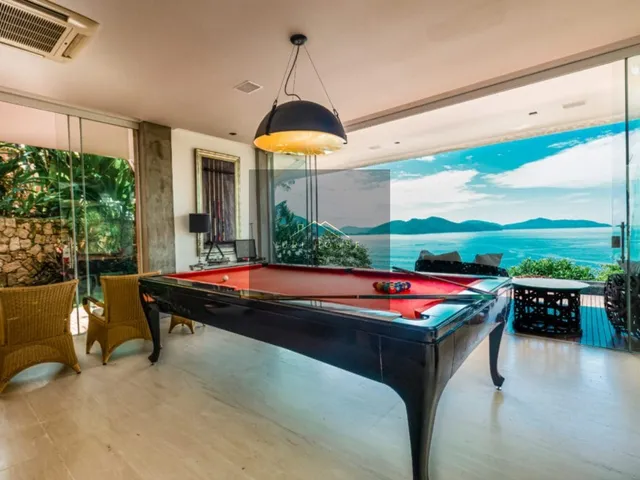Imagem: Casa Moderna em Ubatuba com 4 Suítes- Ambiente