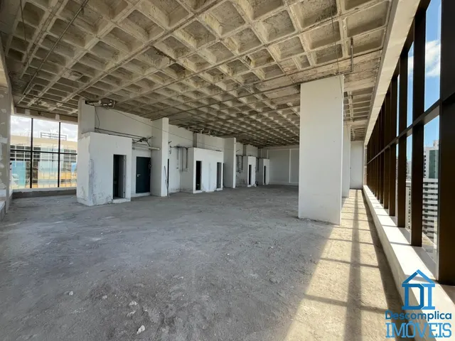 Imagem 3: Sala Comercial Sala comercial com 5 dormitórios