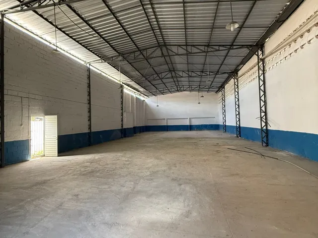 Imagem: Galpão Amplo com 360 m² - Rua Itamaracá