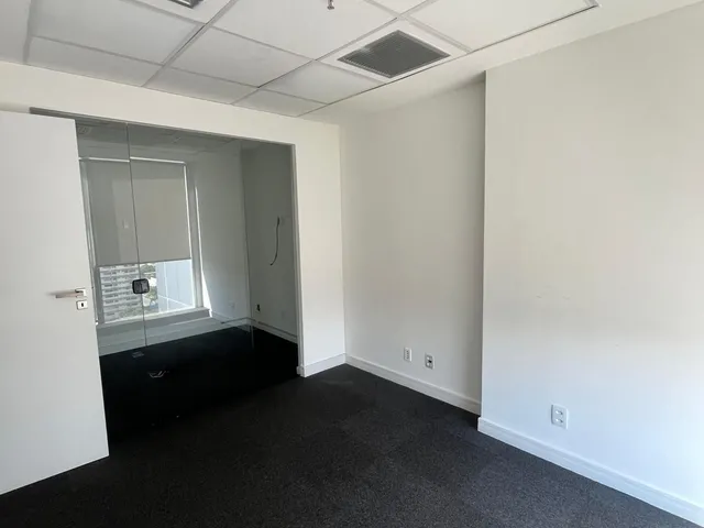 Imagem 8: Sala Comercial - 46,71m²