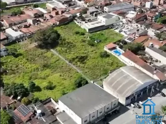 Imagem: Terreno com 9.422 m² à venda na Rua 15