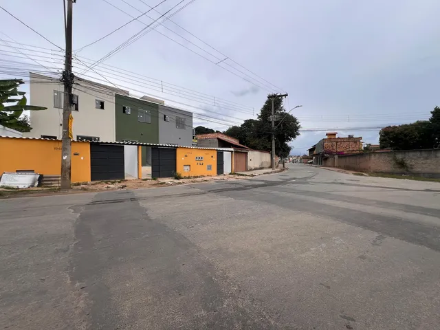 Imagem 4: CASA GEMINADA RESIDENCIAL em RIBEIRÃO DAS NEVES - MG, SEVILHA (1ª SEÇÃO