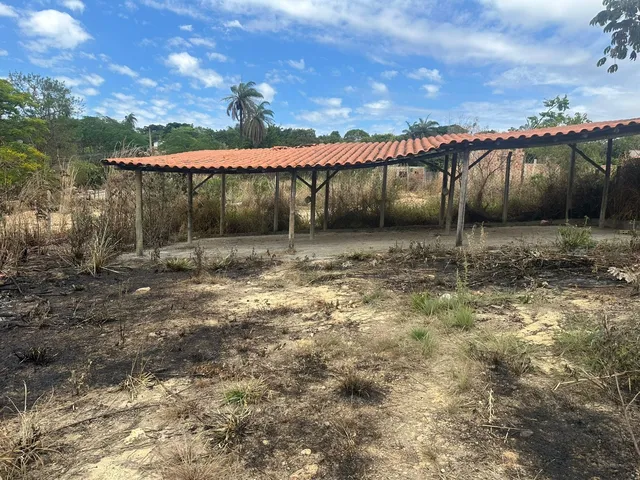 Imagem 8: LOTE - ESMERALDAS