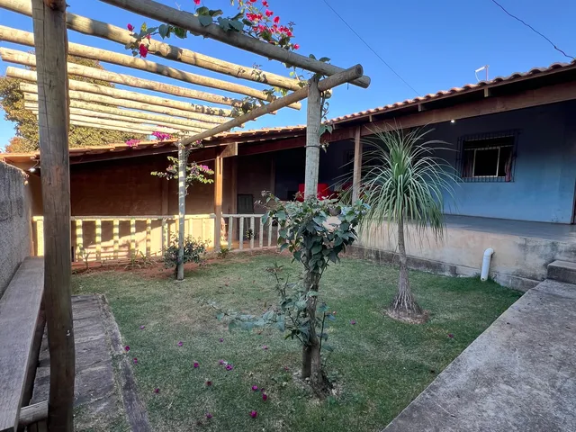 Imagem 2: Casa para venda em Ribeirão das Neves, bairro Florença