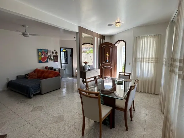 Imagem 12: CASA NO BAIRRO FAZENDINHA - 04 QUARTOS, SENDO 01 SUÍTE - COM PISCINA - ÁREA CONSTRUIDA