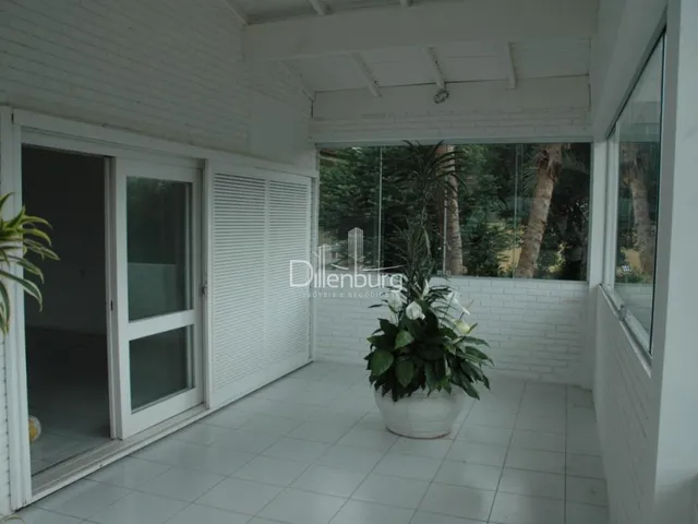 Imagem 7: Casa com 6 dormitórios no bairro Centro de Novo Hamburgo