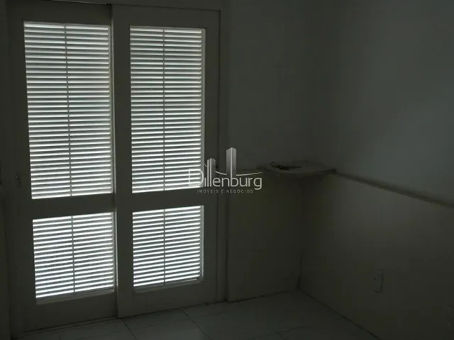 Imagem 13: Casa com 6 dormitórios no bairro Centro de Novo Hamburgo