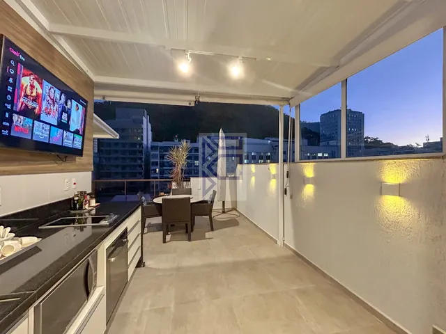 Imagem 7: Imponente cobertura de 4 quartos com vista para o Cristo no Humaitá, Rio de Janeiro-RJ