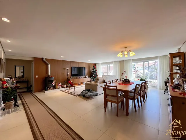 Imagem 2: Apartamento com três suítes no centro de Nova Petrópolis RS!