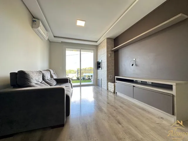 Imagem 3: Apartamento térreo à venda com dois dormitórios, sendo um deles uma suíte. Bairro