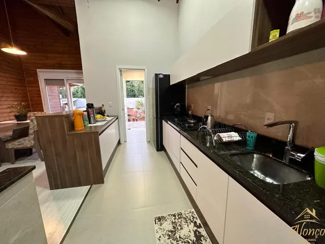 Imagem 16: Casa à venda com três dormitórios sendo uma suíte no Bairro Vila Germânia em Nova