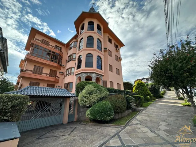 Imagem: Apartamento com Três Dormitórios, Sendo