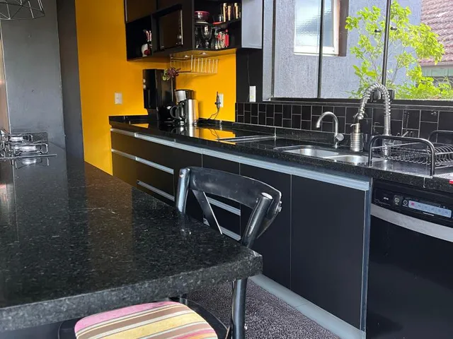 Imagem 7: Casa com três dormitórios, sendo uma suíte, no bairro Recanto Sossego, Nova