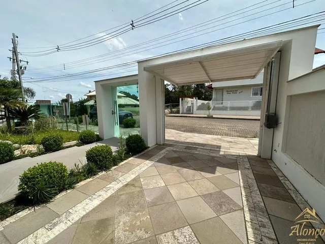Imagem 4: Casa com 5 dormitórios sendo 4 suítes, no bairro Pousada da Neve, Nova Petrópolis RS!