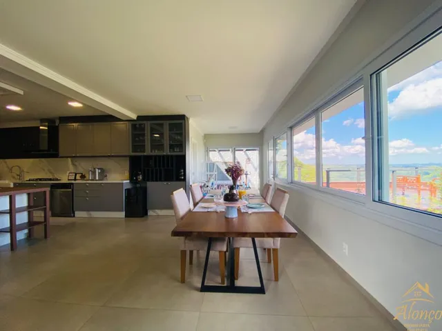Imagem 12: Casa com três dormitórios sendo um uma suíte. Bairro Recanto do Sossego, Nova