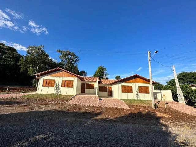 Imagem: São 4 Casas Novas no Bairro Germânia em