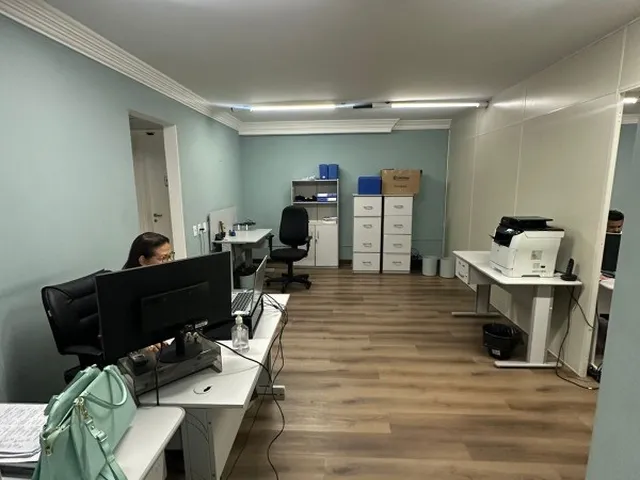 Imagem 3: ALUGO Excelente sala 150m² no comércio, ótima localização, valor total R$ 6.380,00