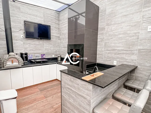 Imagem 12: Casa Linear reformada para locação no Anil Jacarepagua com 3 quartos sendo 01 suite em