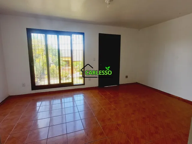 Imagem 2: Ampla casa de 4 dormitórios