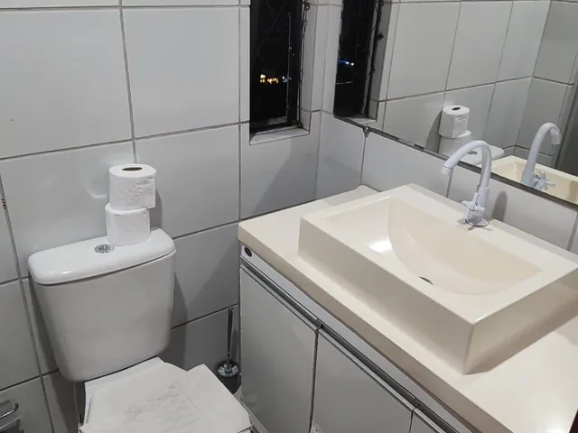 Imagem 11: Apartamento Mobiliado com Suíte e Lazer na Cobertura – Próximo à Praia