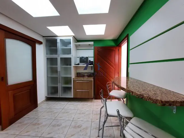 Imagem 8: Sobrado em condomínio fechado, com 3 dormitórios, suíte e com excelente pátio!