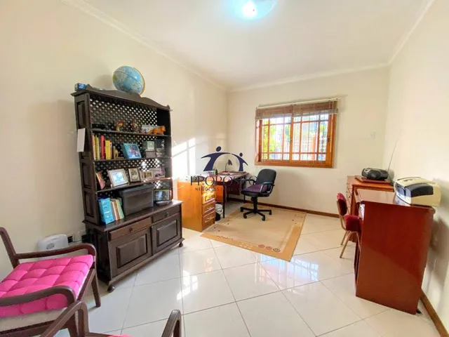 Imagem 12: Casa de 5 dormitórios no bairro Moinhos de Vento em Canoas!