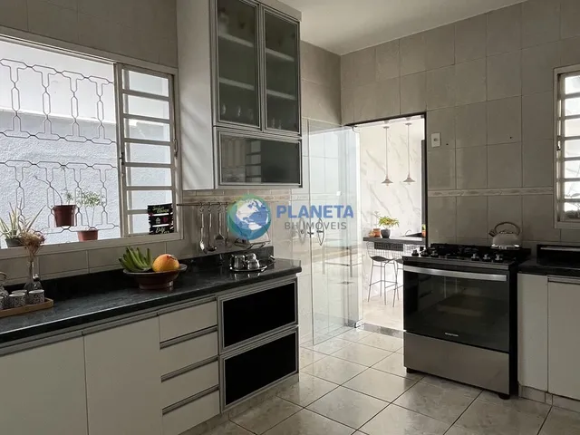 Imagem 5: Casa Alto Padrão | 4 Quartos - 1 Suite | 5 Banhos | 6 Vagas