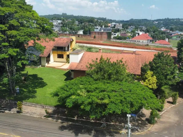 Imagem 9: Casa com Piscina Térmica