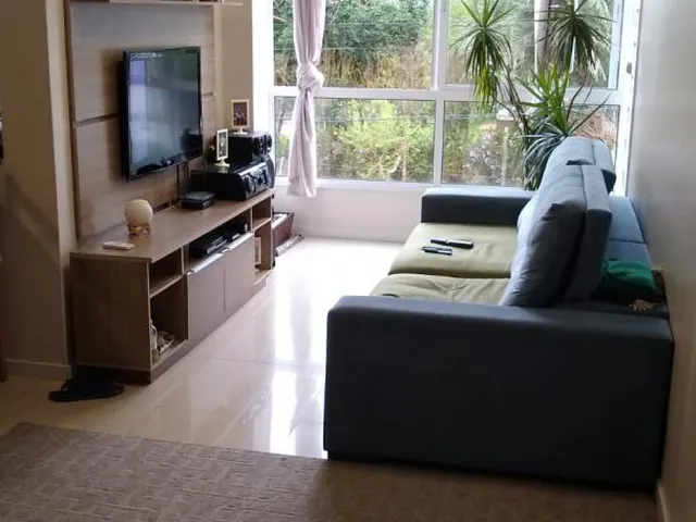 Imagem: Apartamento com 2 Dormitorio(s) localizado(a)