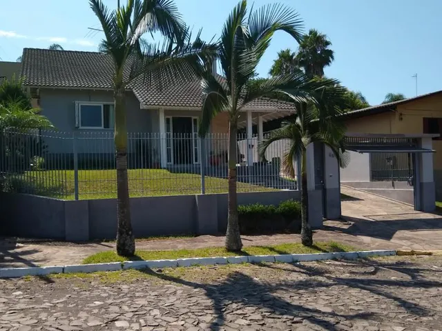 Imagem: Casa Sobrado com 3 Dormitorio(s) localizado(a)