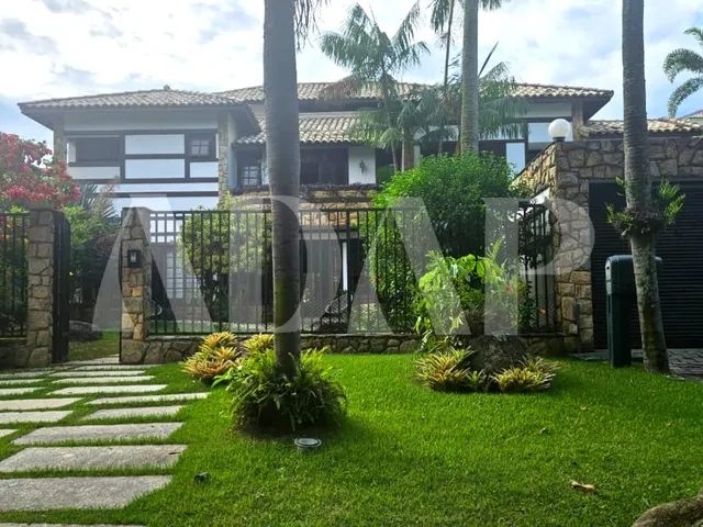 Imagem: Casa de Alto Padrão para Locação no Condomínio