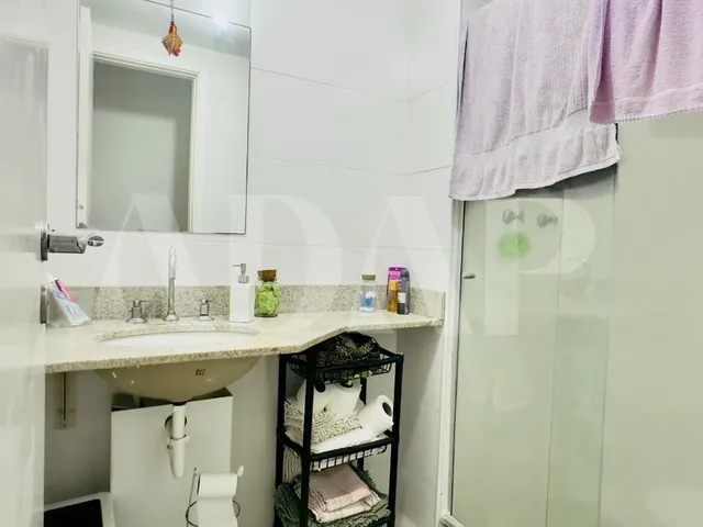 Imagem 1: Apartamento de 3 Quartos com Suíte e 2 Vagas de Garagem À Venda em Vargem Pequena, Rio de Janeiro-Rj
